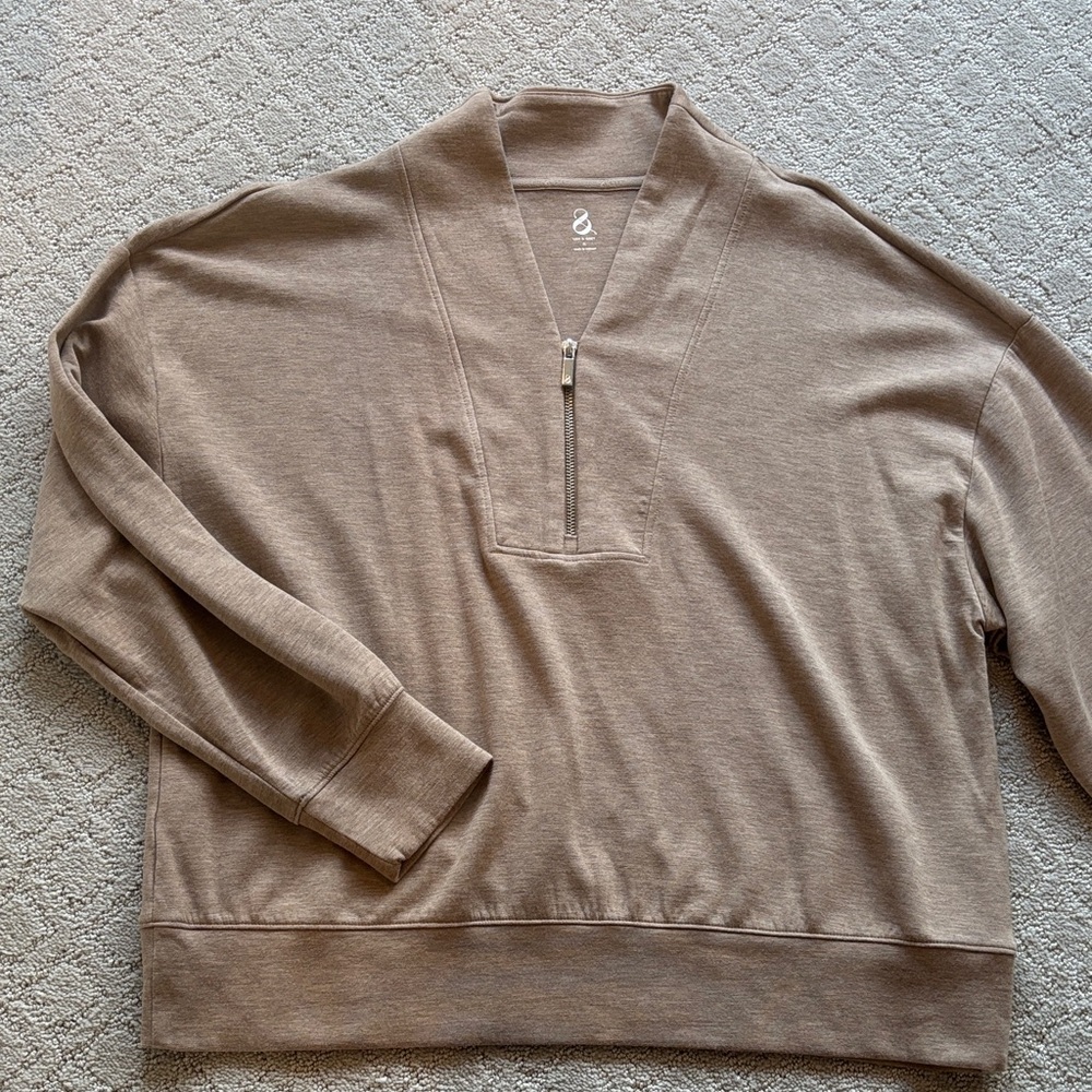 Lou and Grey sweatshirt with Zip Collar
